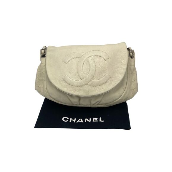 Chanel Halfmoon WOC Vintage White Caviar Silver - Picture 1 of 8
